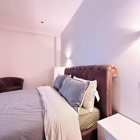 Trastevere Palace 4* רומא