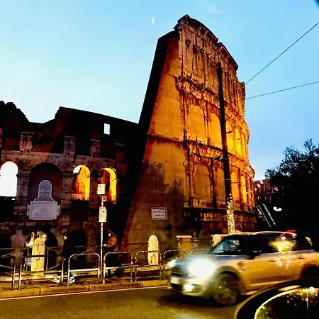 Trastevere Palace רומא